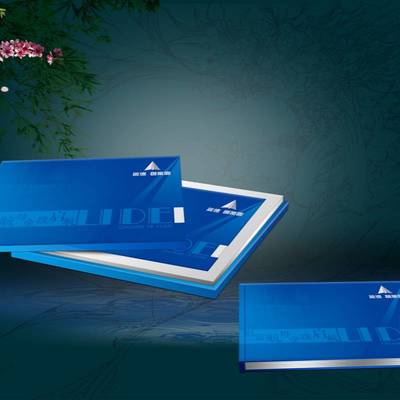 純金紀念銀幣與企業(yè)禮品定制 創(chuàng)意與形象的完美融合